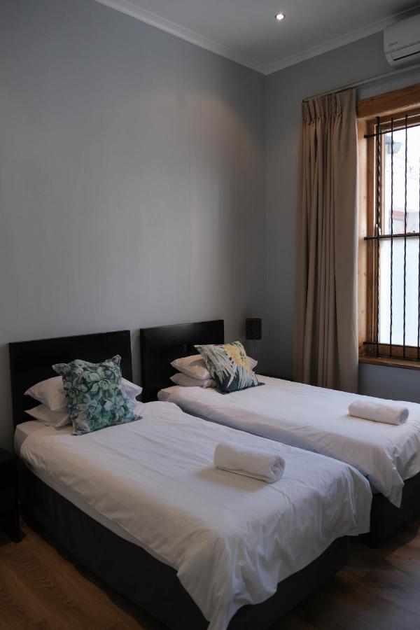 Daddy Long Legs Self Catering Apartment
